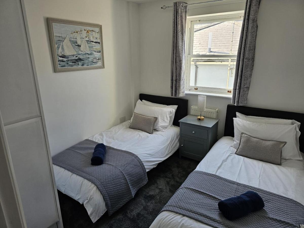 Centre Flat In Apartment