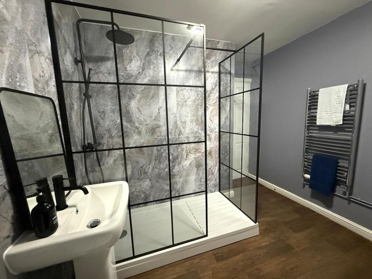 Centre Flat In Cheltenham