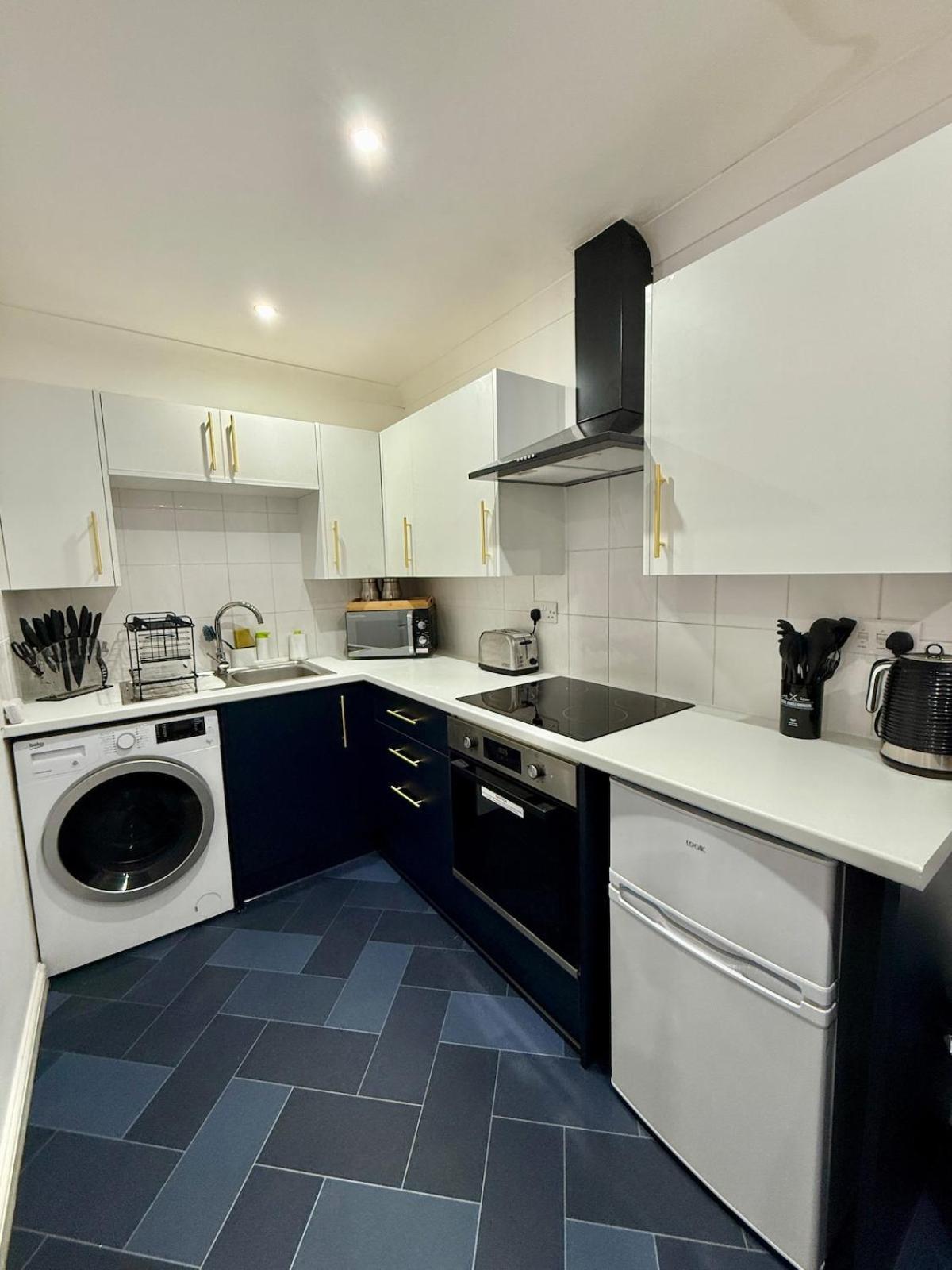 Centre Flat In * Cheltenham